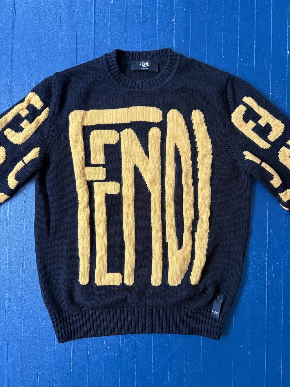 Fendi logo sweater